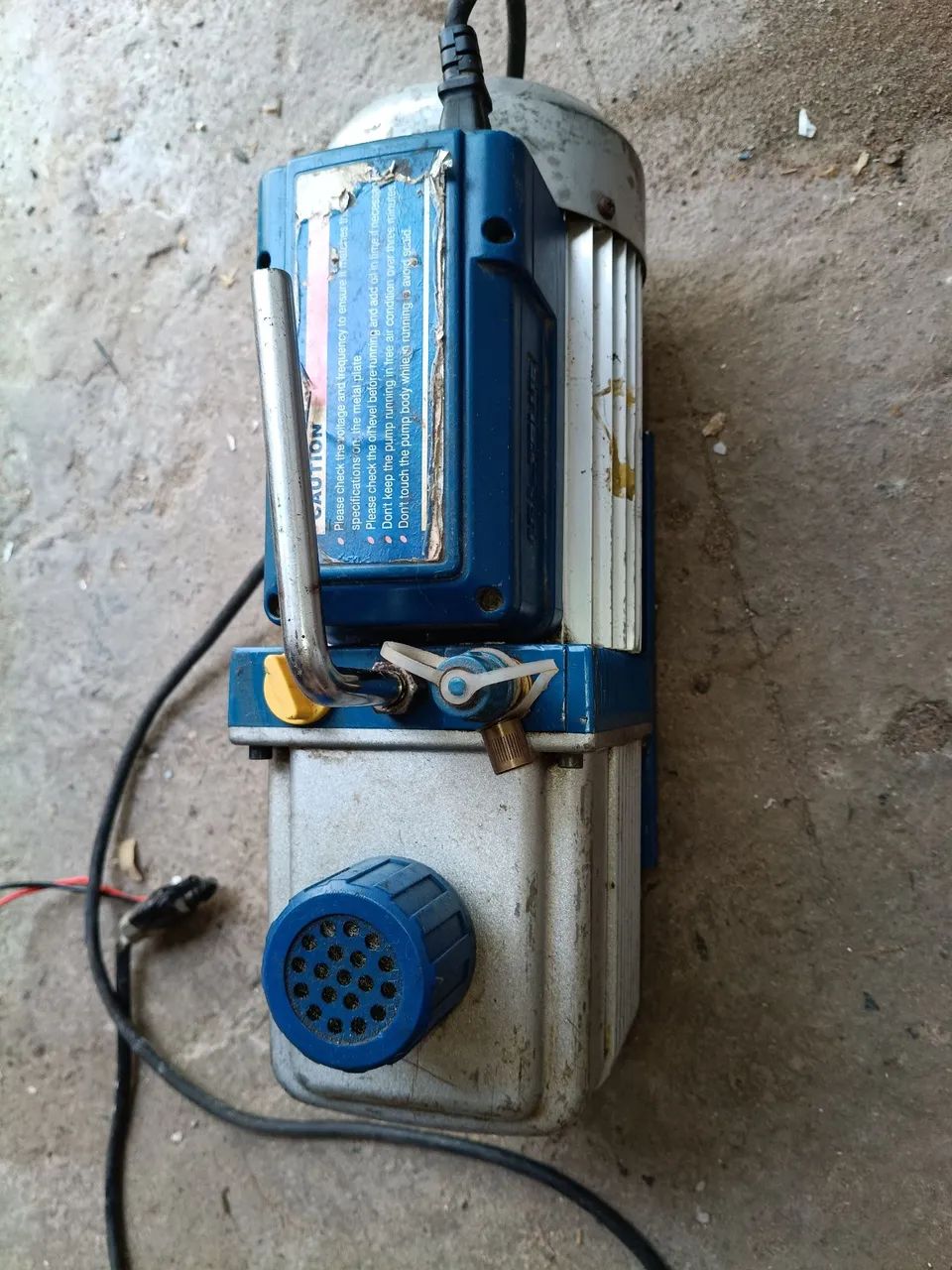 EOS Value 6 CF Vacuum Pump