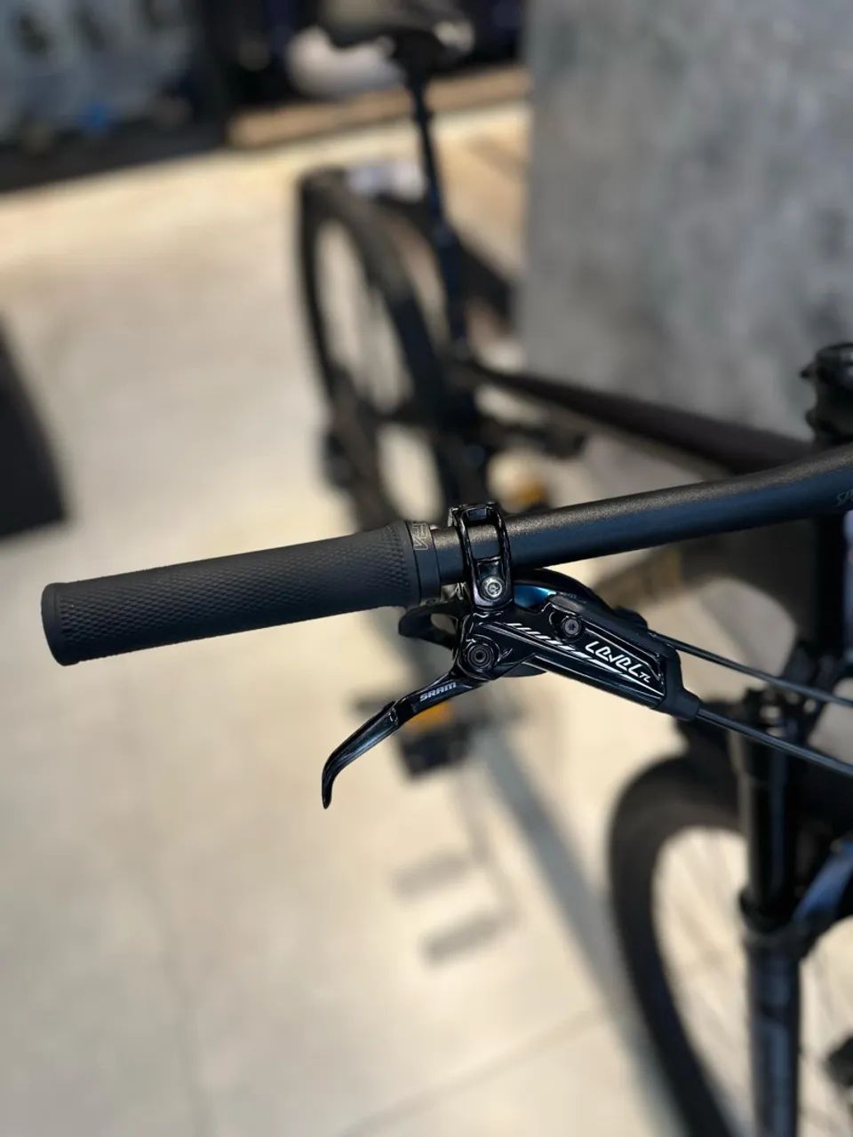 Bike Specialized Epic Comp Carbono - Foto 3