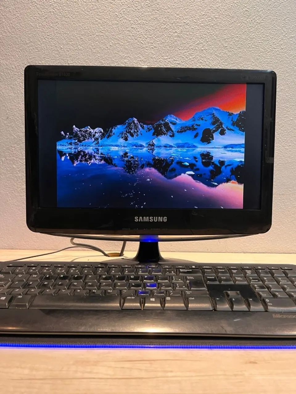 Monitor  Samsung 16" Polegadas Modelo B1630N GVA cod 06-07-08