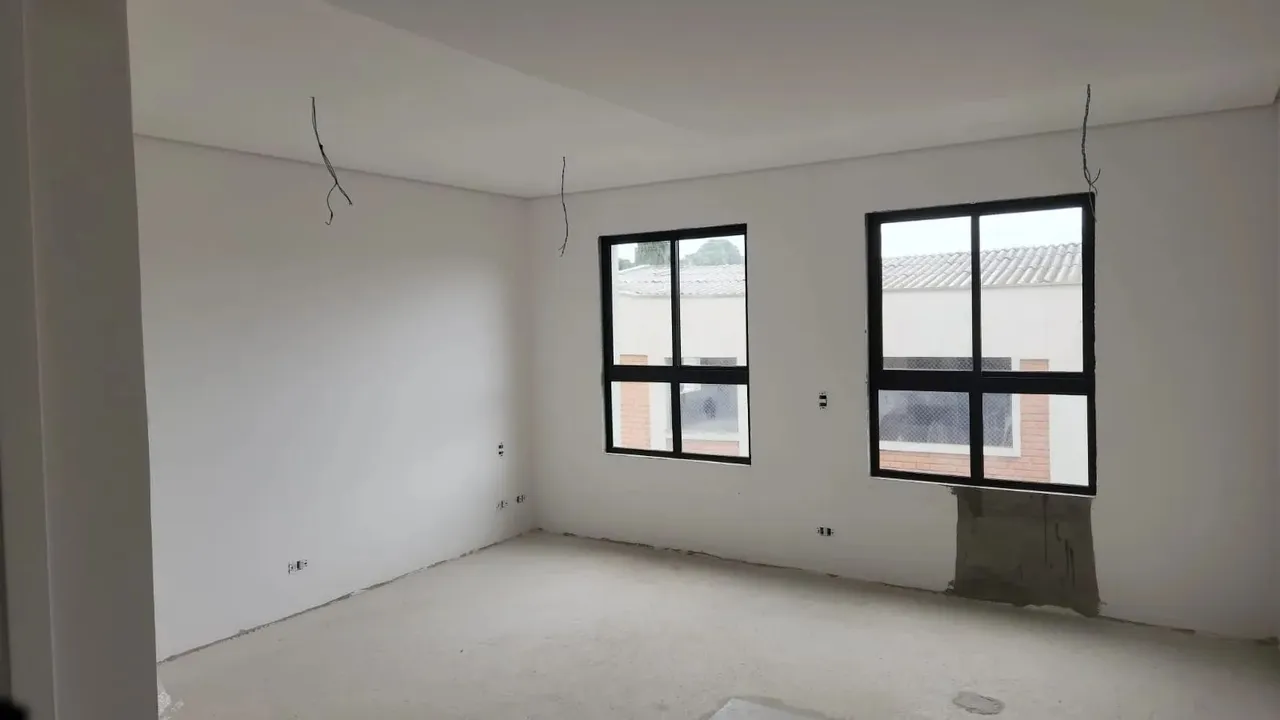 Studio á venda com 1 quarto, vaga de garagem  em Santa Felicidade - Curitiba - PR