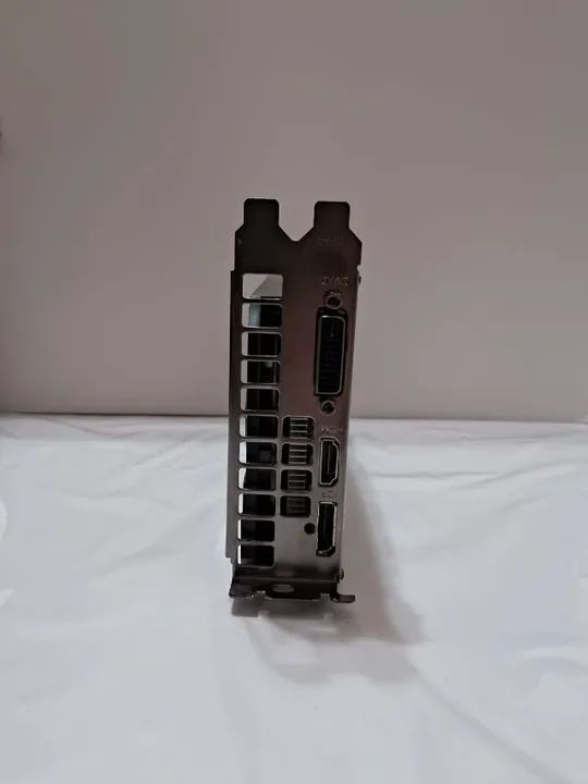 Placa de vídeo Galax Geforce GTX1650 EX Plus - Foto 2