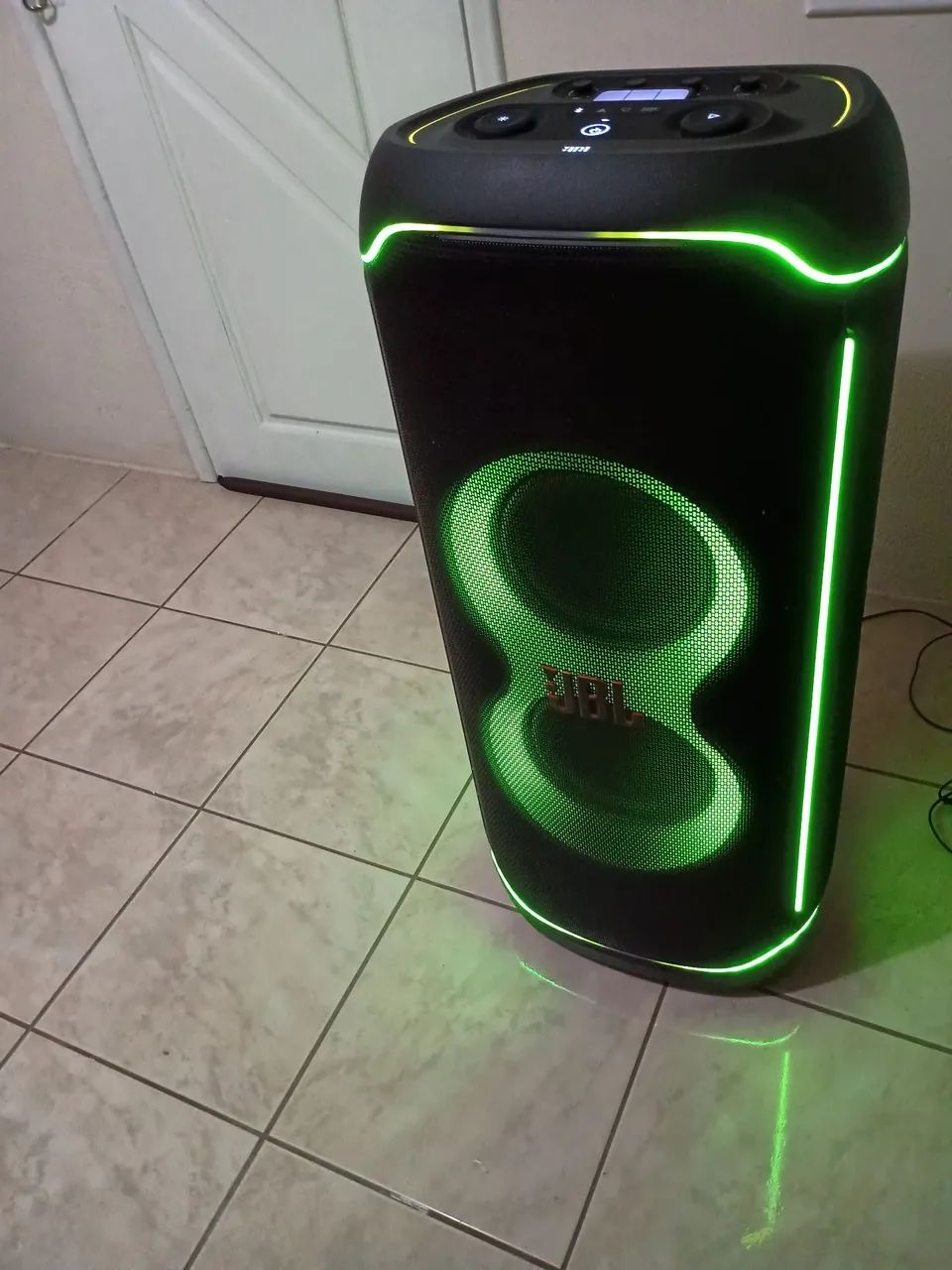 Caixa de Som JBL Ultimat  - Foto 5