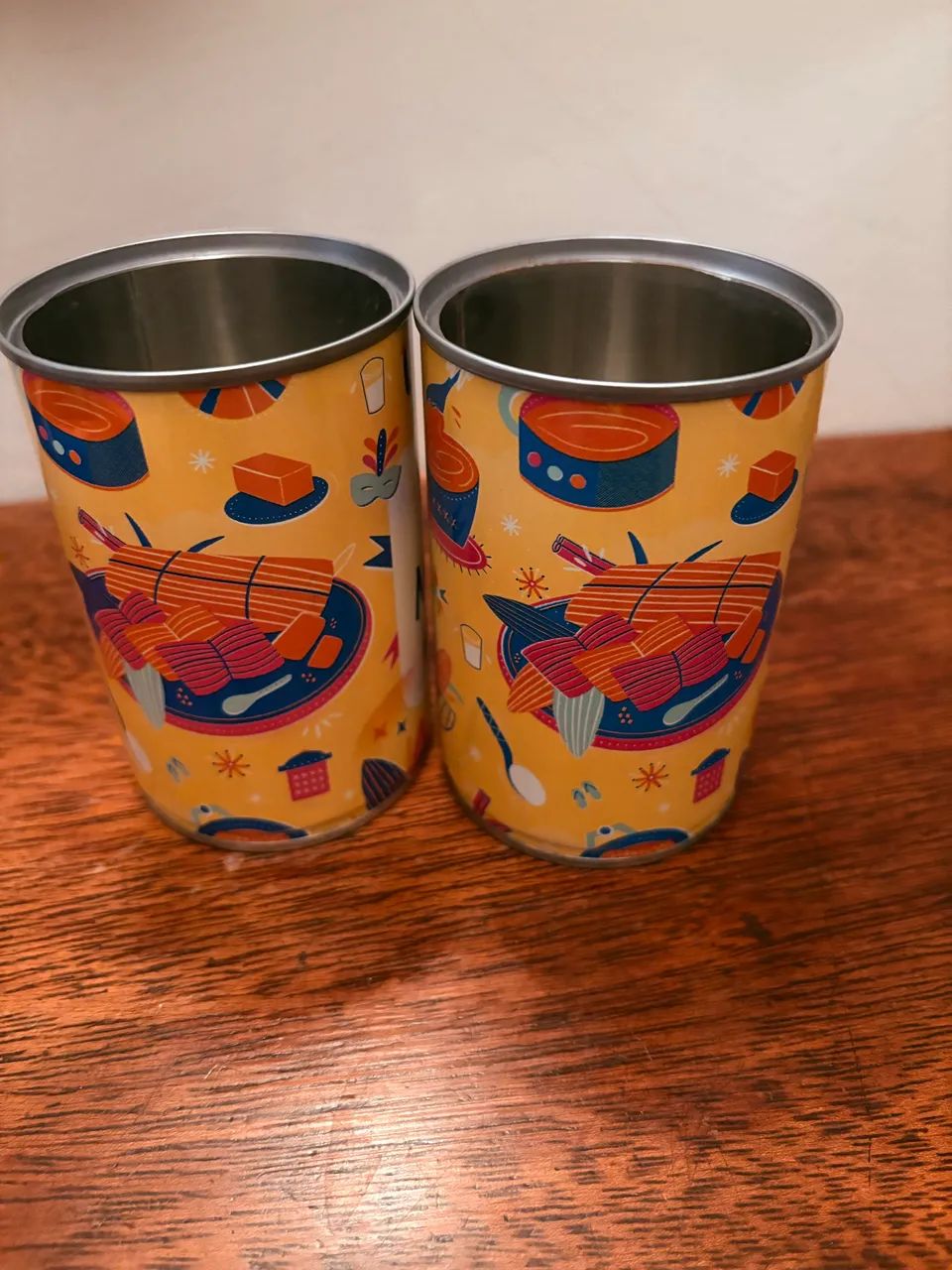 Latas colecionáveis Nestlé moça  - Foto 2