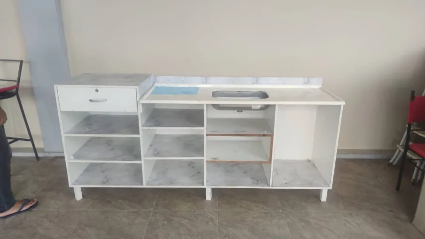 BALCÃO COM PIA PARA COZINHA MODULAR