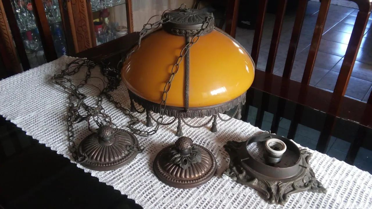Luminária Antiga