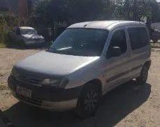 Peugeot Citroen Berlingo Peugeot Partner 1.8 8v 2000 vendo peças de berlingo e partner 1.8