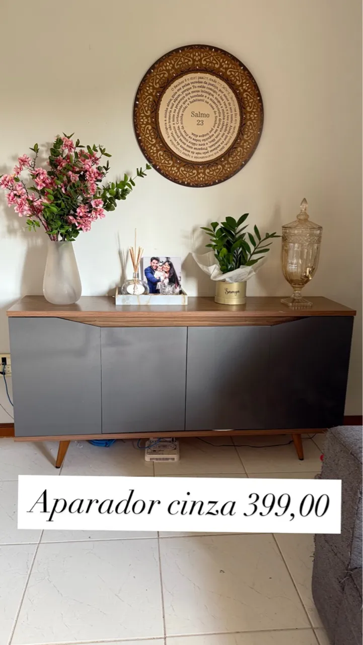 Aparador Cinza Moderno - Elegância para sua Sala