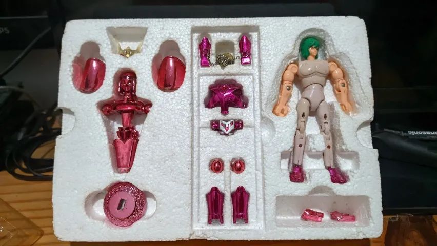 Cavaleiros do Zodíaco - Ikki de Fenix e Shun de Andrômeda V2