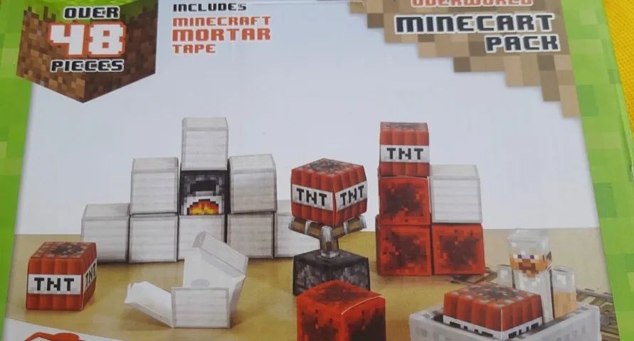 Minecraft Papercraft Minecart Set, 48 peças - Foto 3
