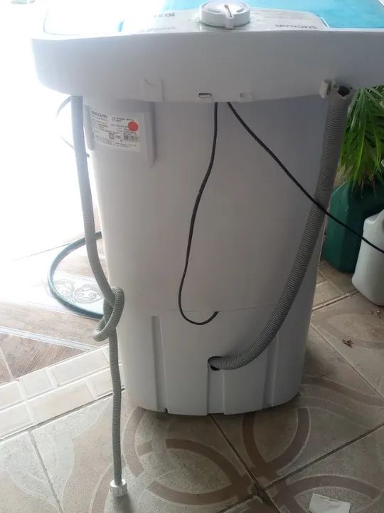 Vendo tanquinho 6 kilos bom estado de conservação  - Foto 6