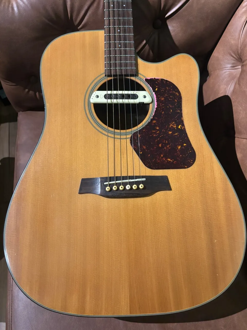 Violão Walden d560 ce