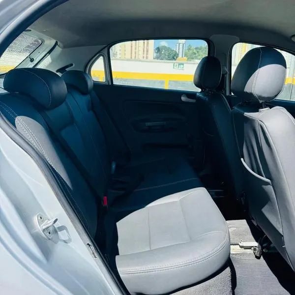 VOLKSWAGEN GOL SPECIAL MB 2015 - Foto 5