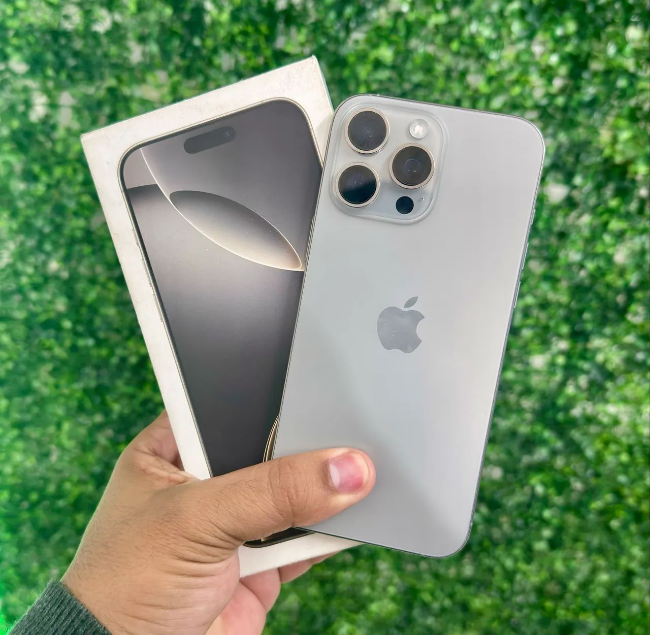 Apple iPhone 16 Pro ナチュラル Apple iPhone 16 Pro 128GB Titânio Branco 6,3