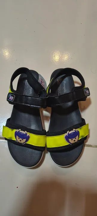 Sandálias infantis com personagem divertido n35 - Foto 3