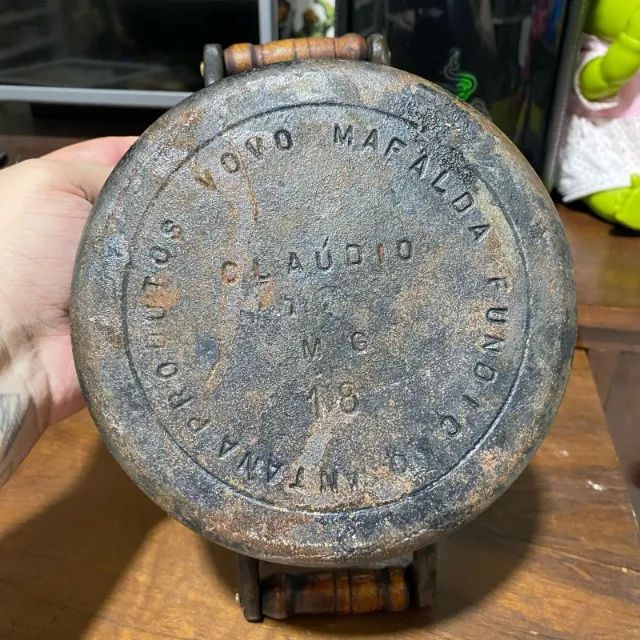 Panela de ferro antiga 65 reais!! - Foto 2