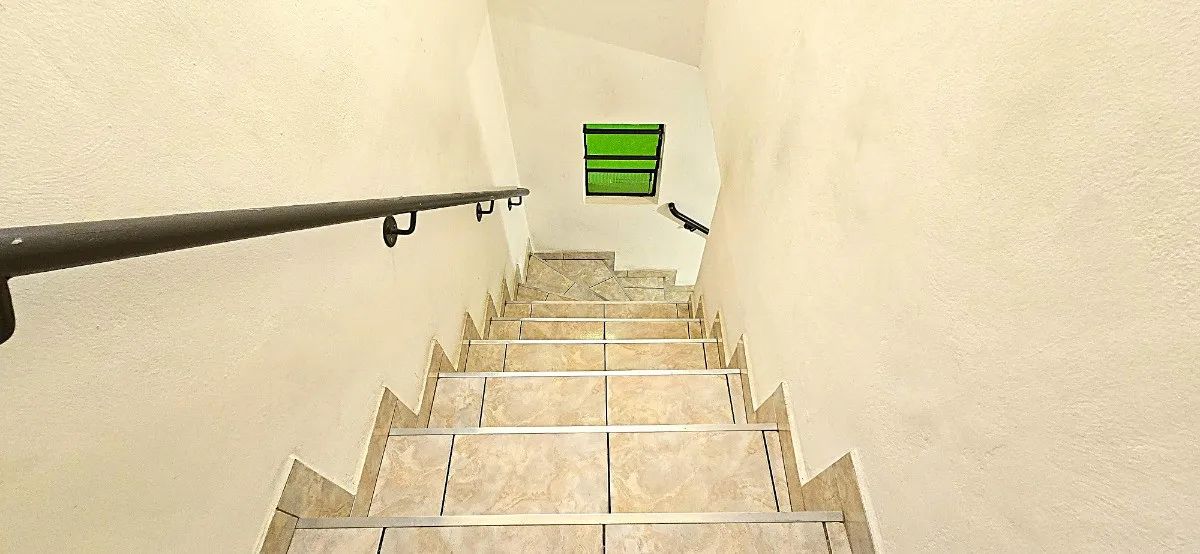 Casa tipo para venda com 5 quartos, 143m² - Foto 4