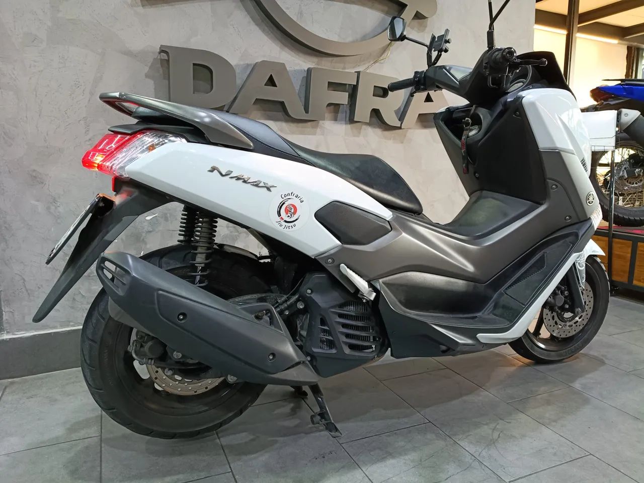 YAMAHA NMAX 160 ABS - Foto 4