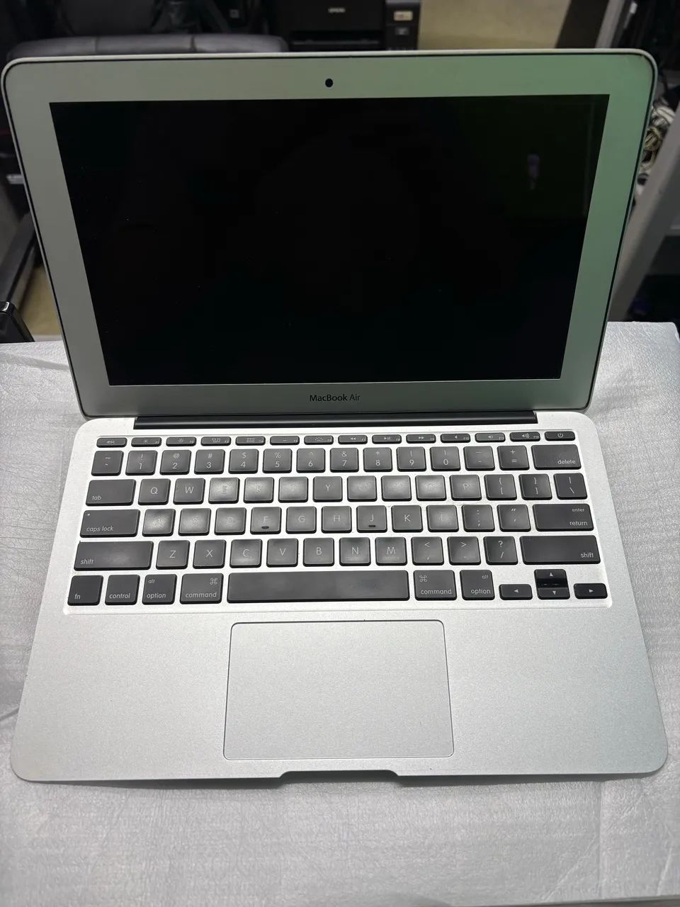 MACBOOK AIR A1370 2011 Core i5  - Foto 2