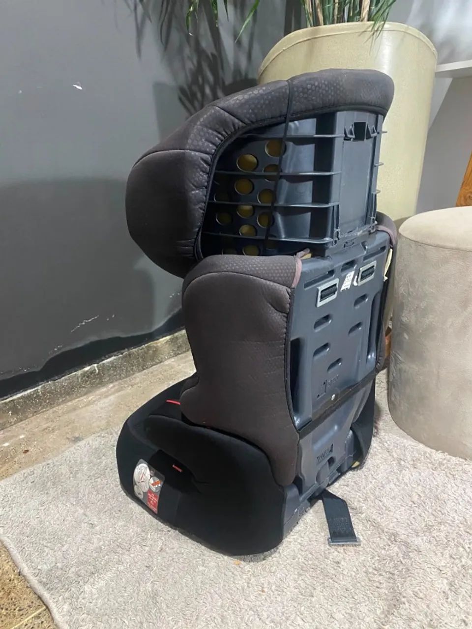 CADEIRINHA INFANTIL BEBE VEICULAR PRETO E CINZA - Foto 4