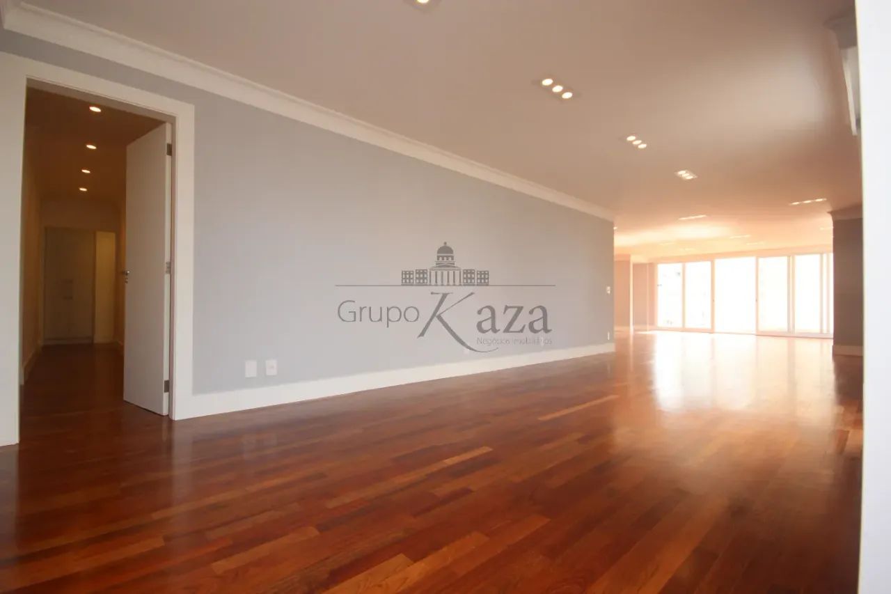 Cobertura - Higienópolis - 4 Dormitórios - 381m². - Foto 4
