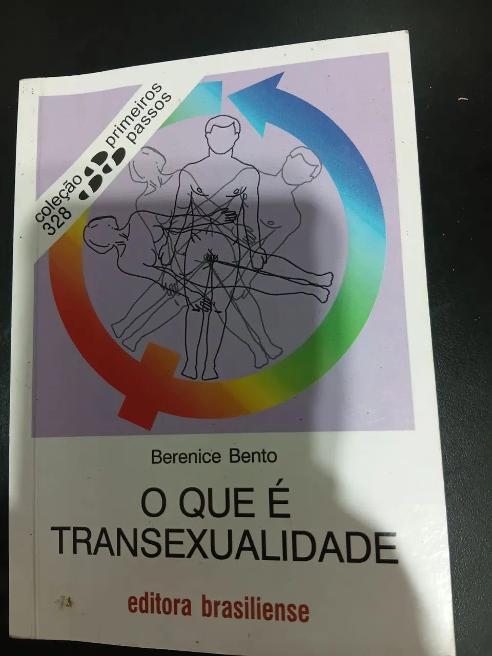 Livro O que é transexualidade de Berenice Bento 