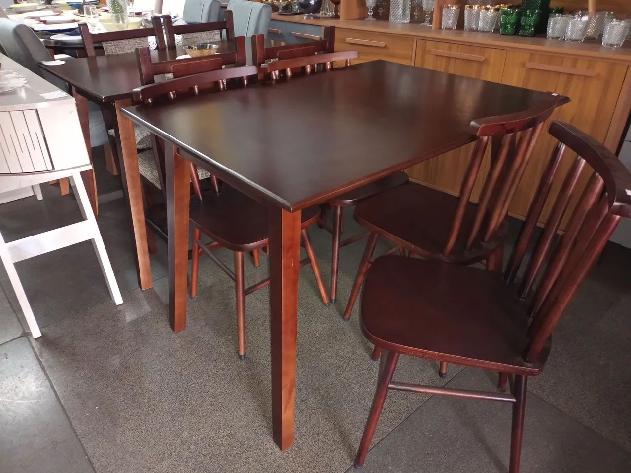Conj novo mesa 1,20 cm maciça  - Foto 2