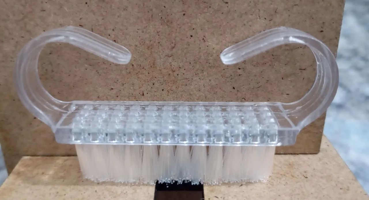 Pacote com 10 escovinhas de limpeza de unhas. - Foto 4