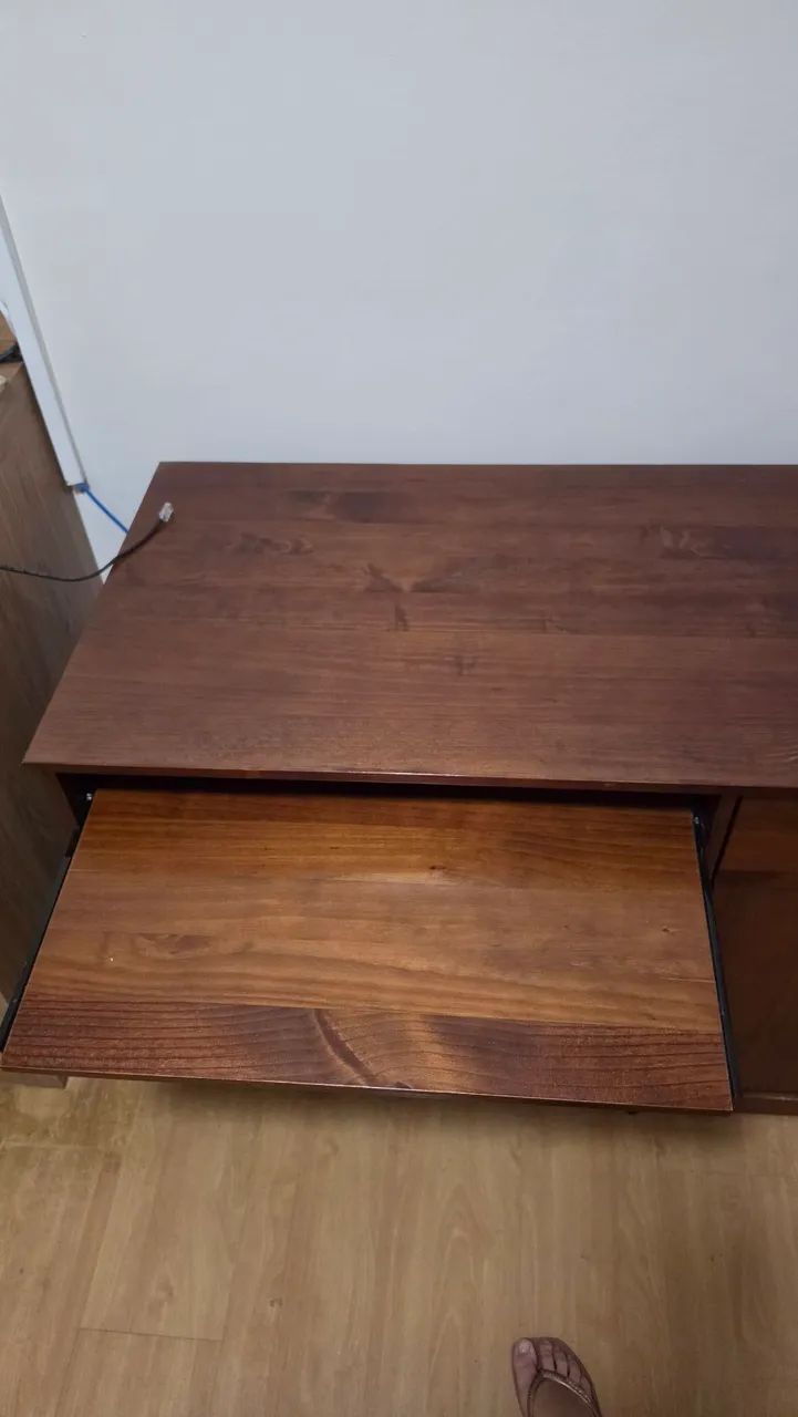 Mesa de Computador - Foto 2
