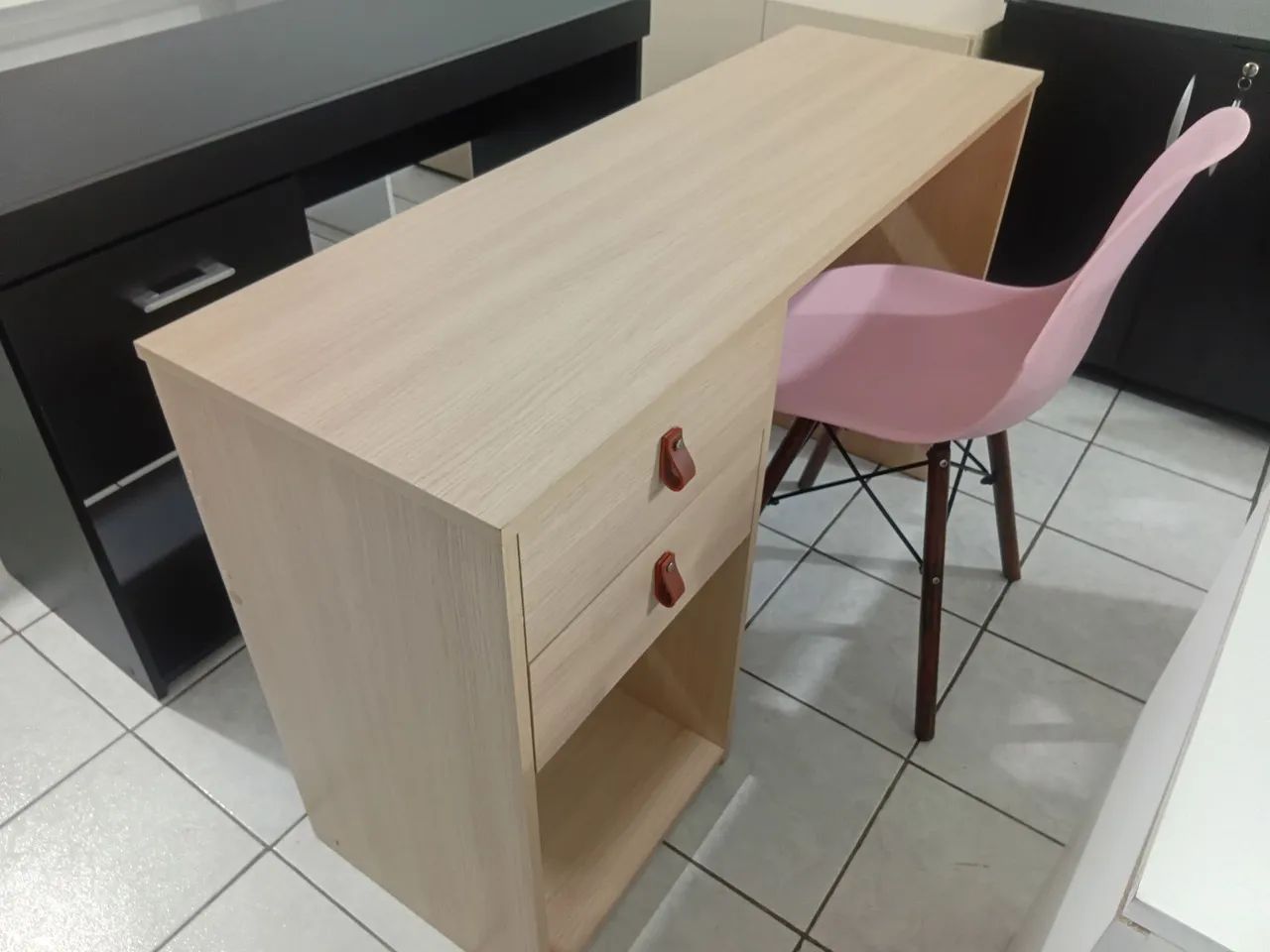Mesa e cadeira para estudar  - Foto 2
