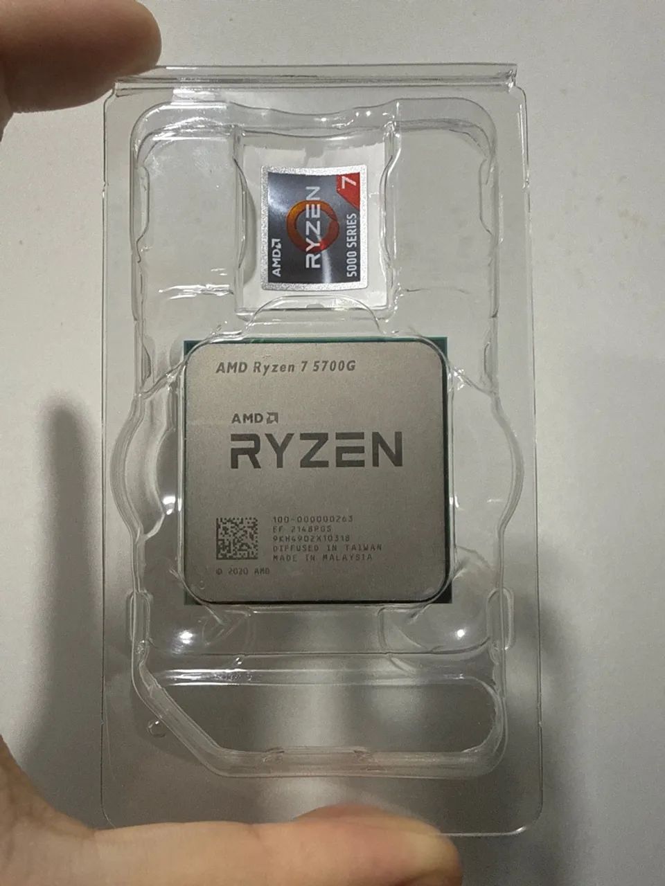 Processador AMD Ryzen 7 5700G - 8 núcleos, vídeo integrado