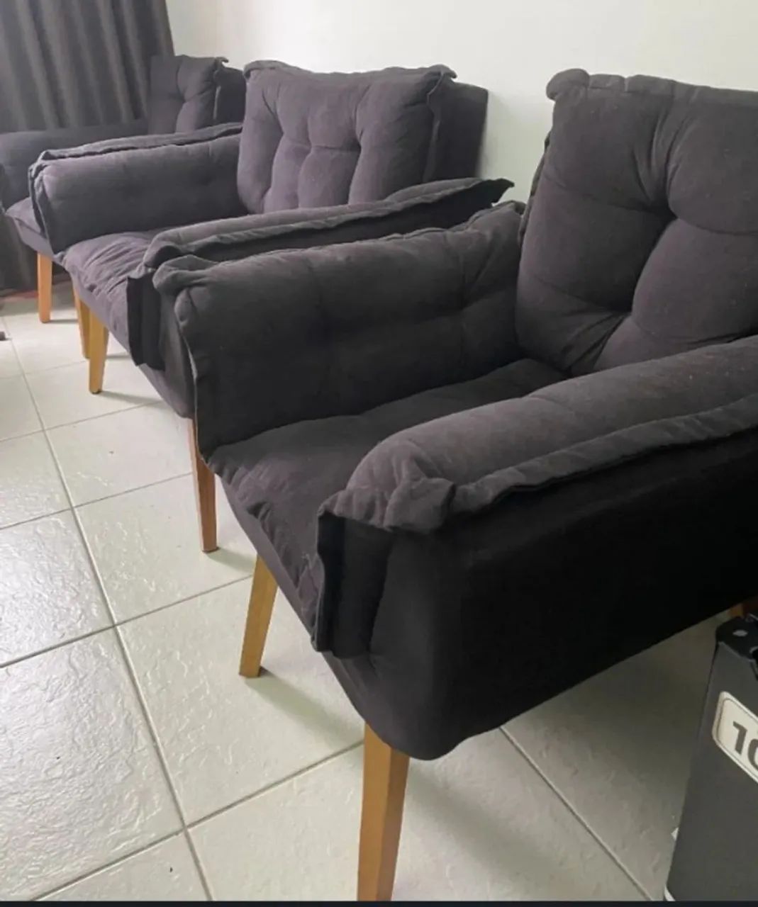 Sofa + duas poltronas  - Foto 2