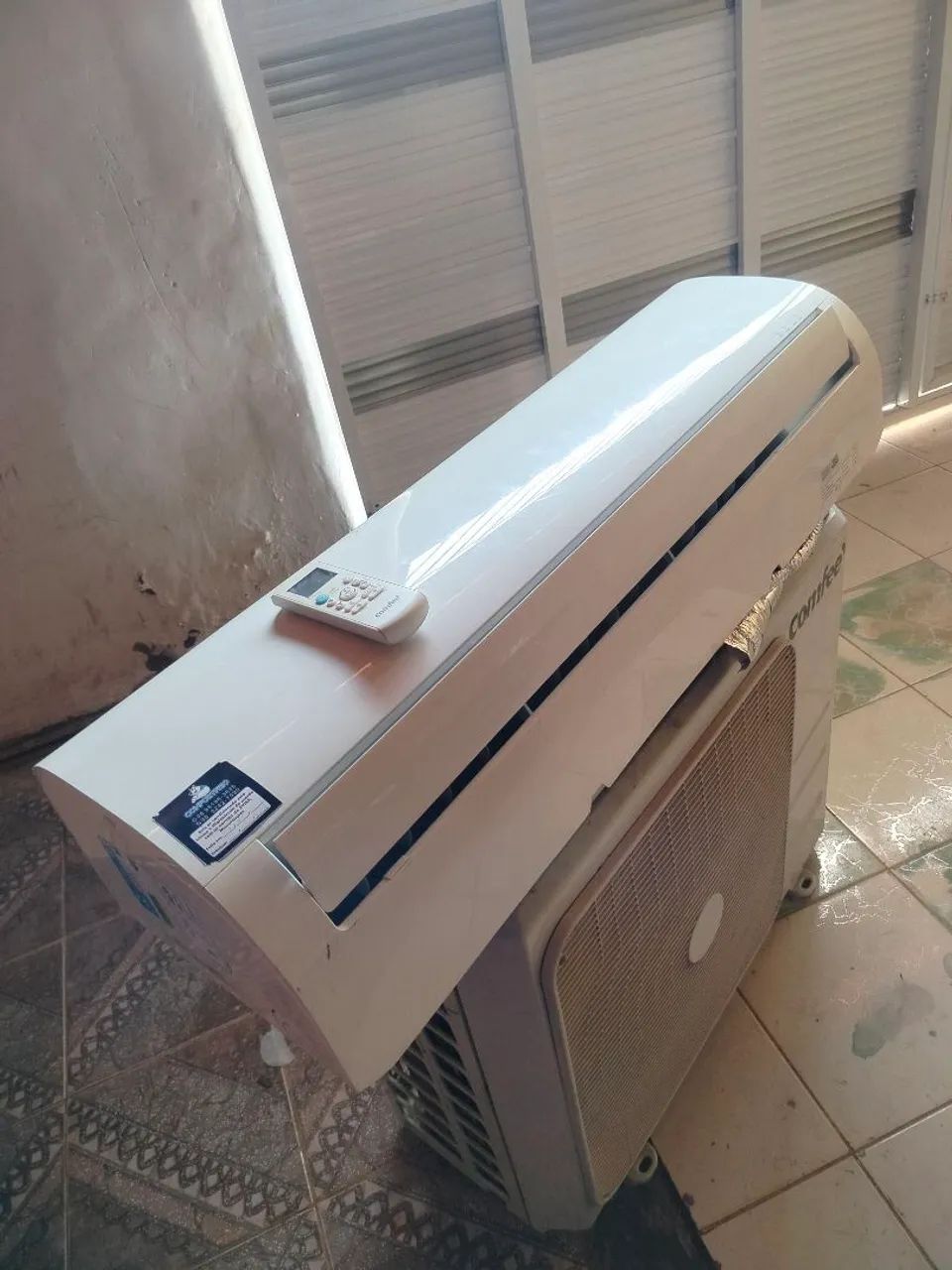 Ar condicionado 24.000 BTUs pra vender logo - Foto 2