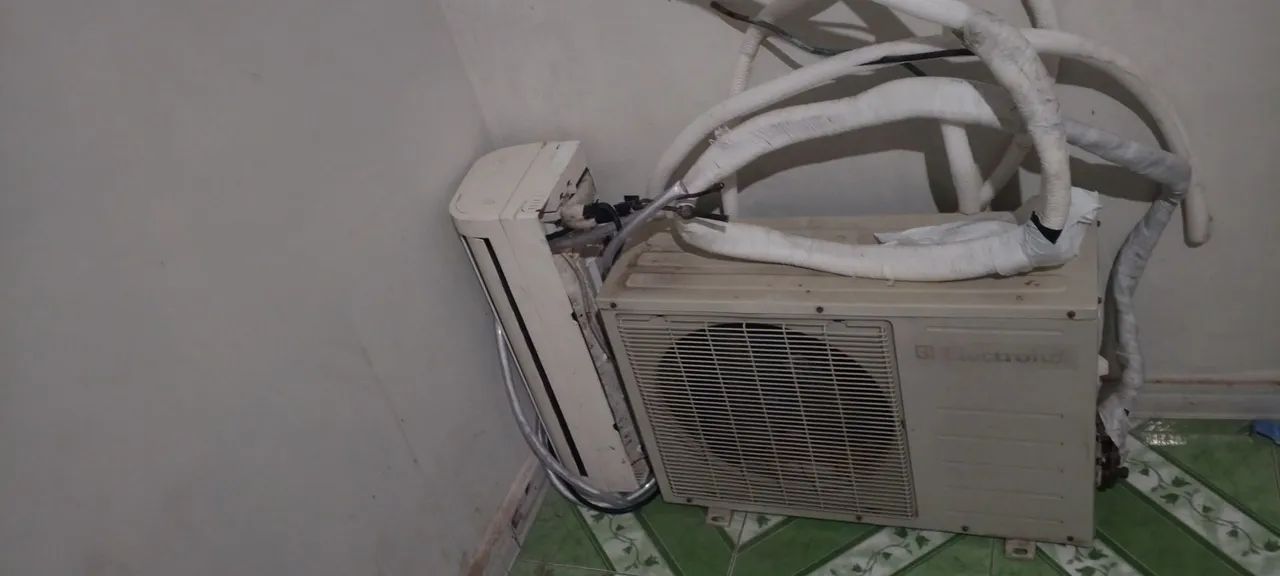 Faço negócios