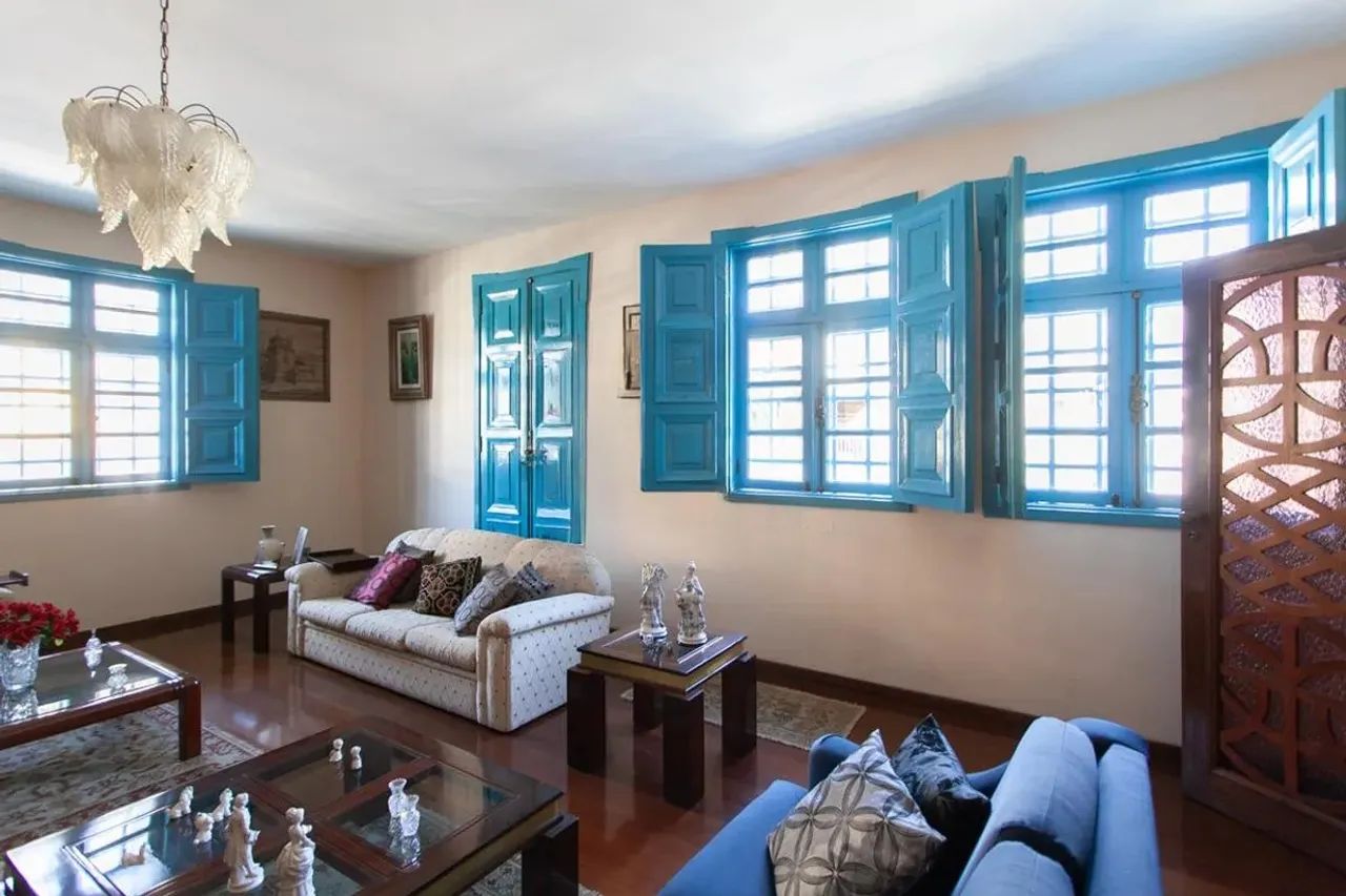 Casa à Venda - Santa Rosa, 3 Quartos, 447 m2 - Foto 2