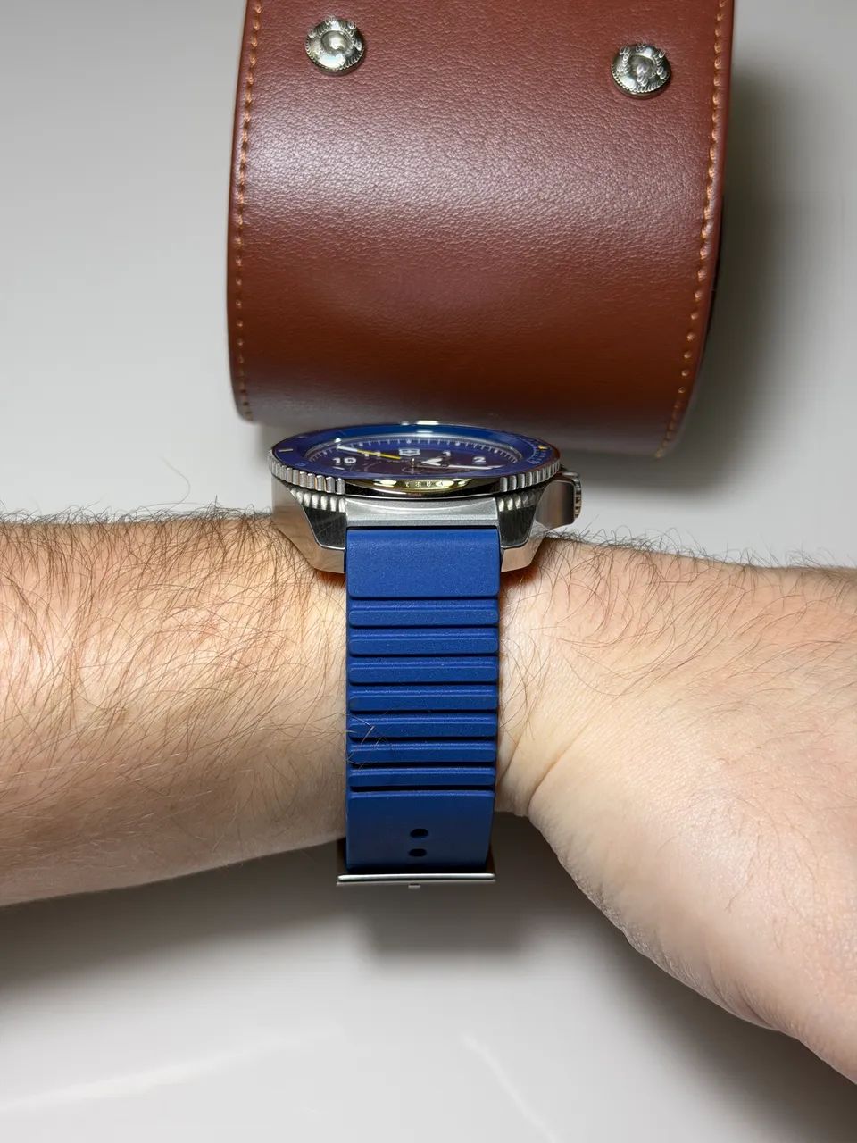 Relógio Victorinox Journey automático azul  - Foto 5