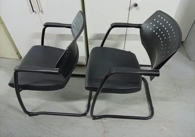 Cadeira Fixa Para Escritório - Flexform - Foto 4