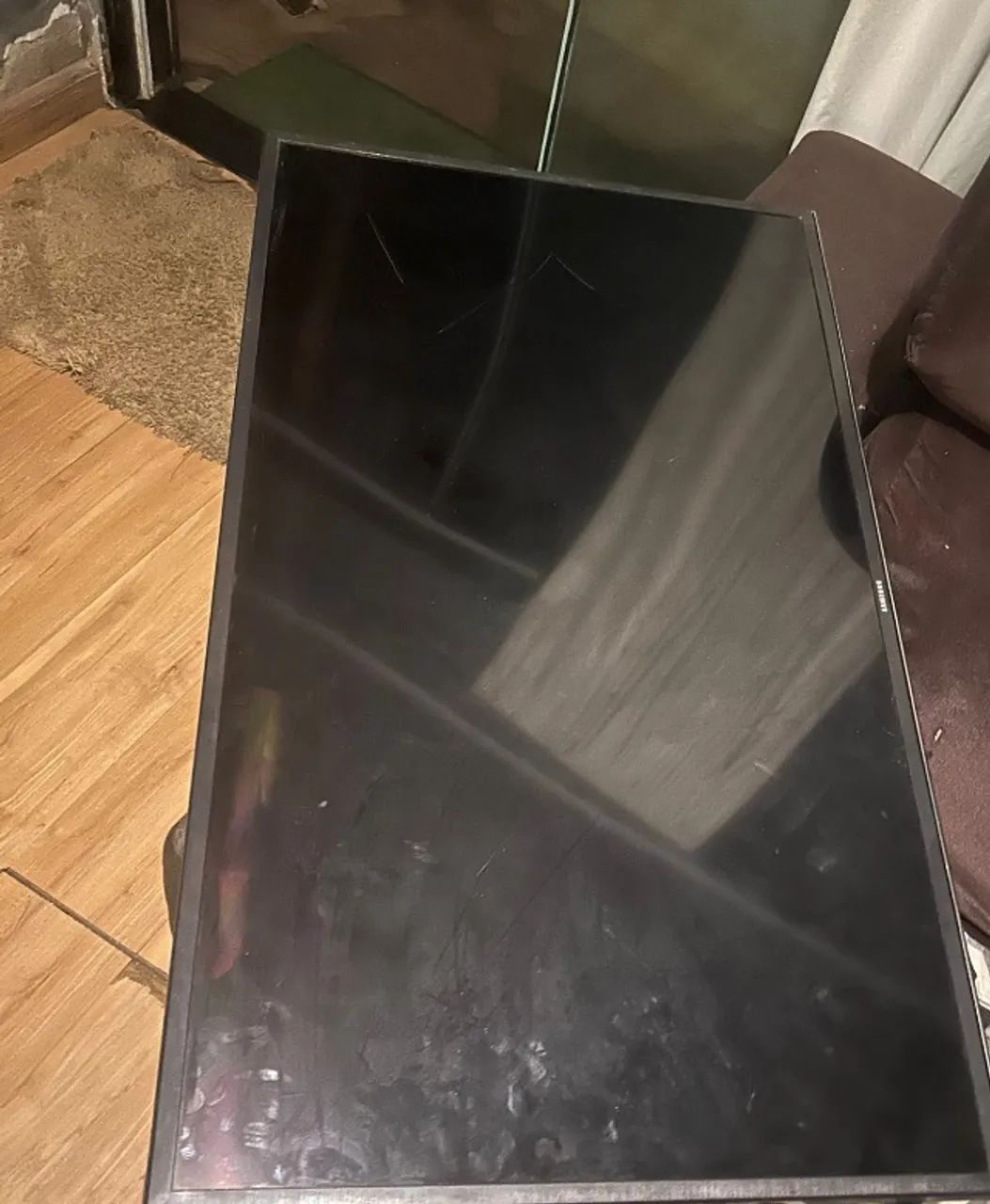 Tv para retirada de peças