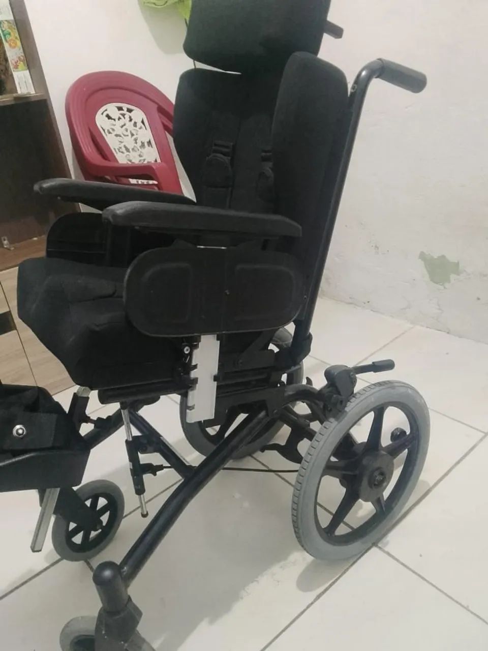 Cadeira de rodas  - Foto 3