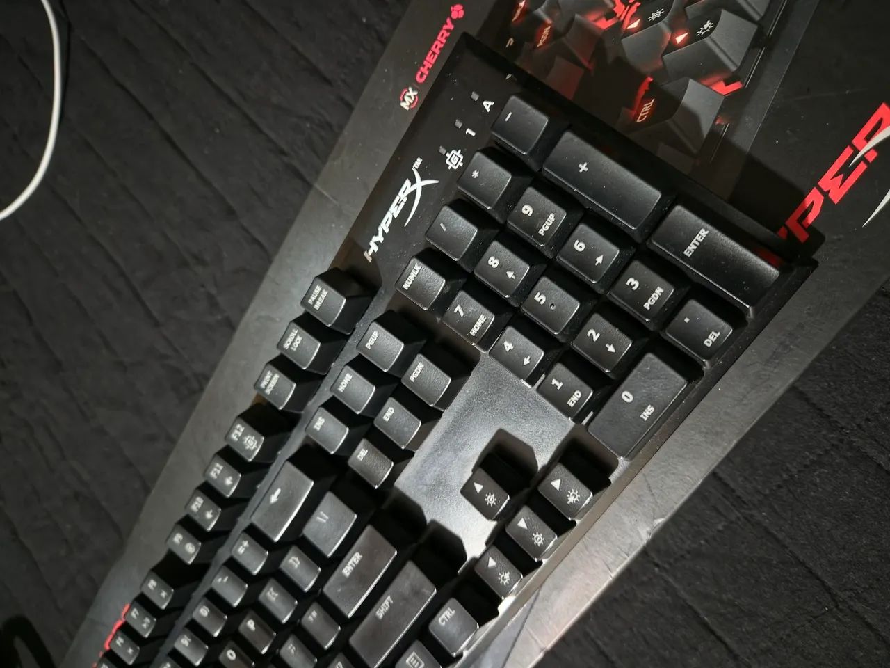 Teclado Mecânico HyperX Alloy FPS - Foto 3