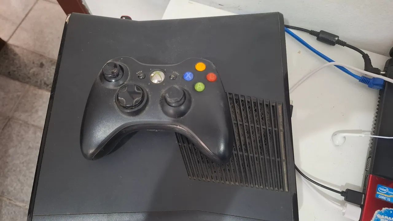 Xbox 360 slim - Foto 3