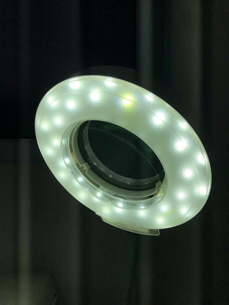 Lupa com luz - Foto 3