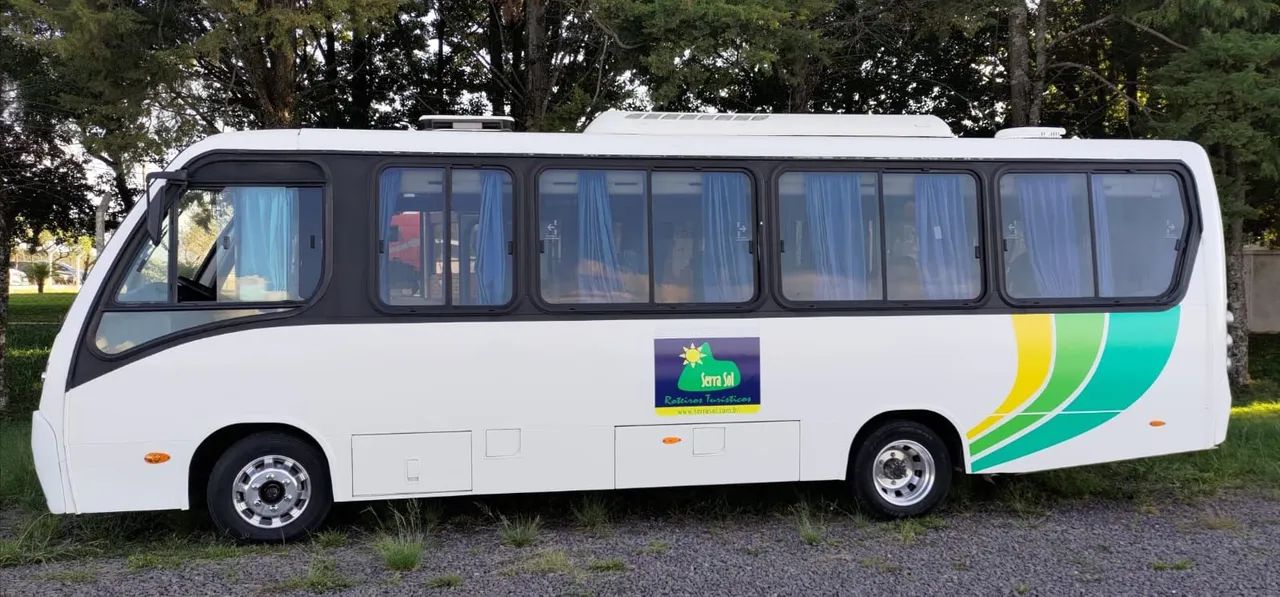 Micro ônibus Executivo 28 lug. - 13/13 - Foto 3