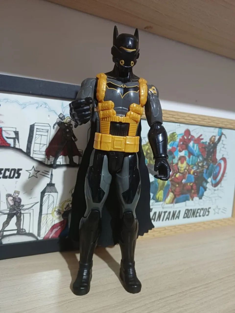 Batman 30cm original marca Hasbro 