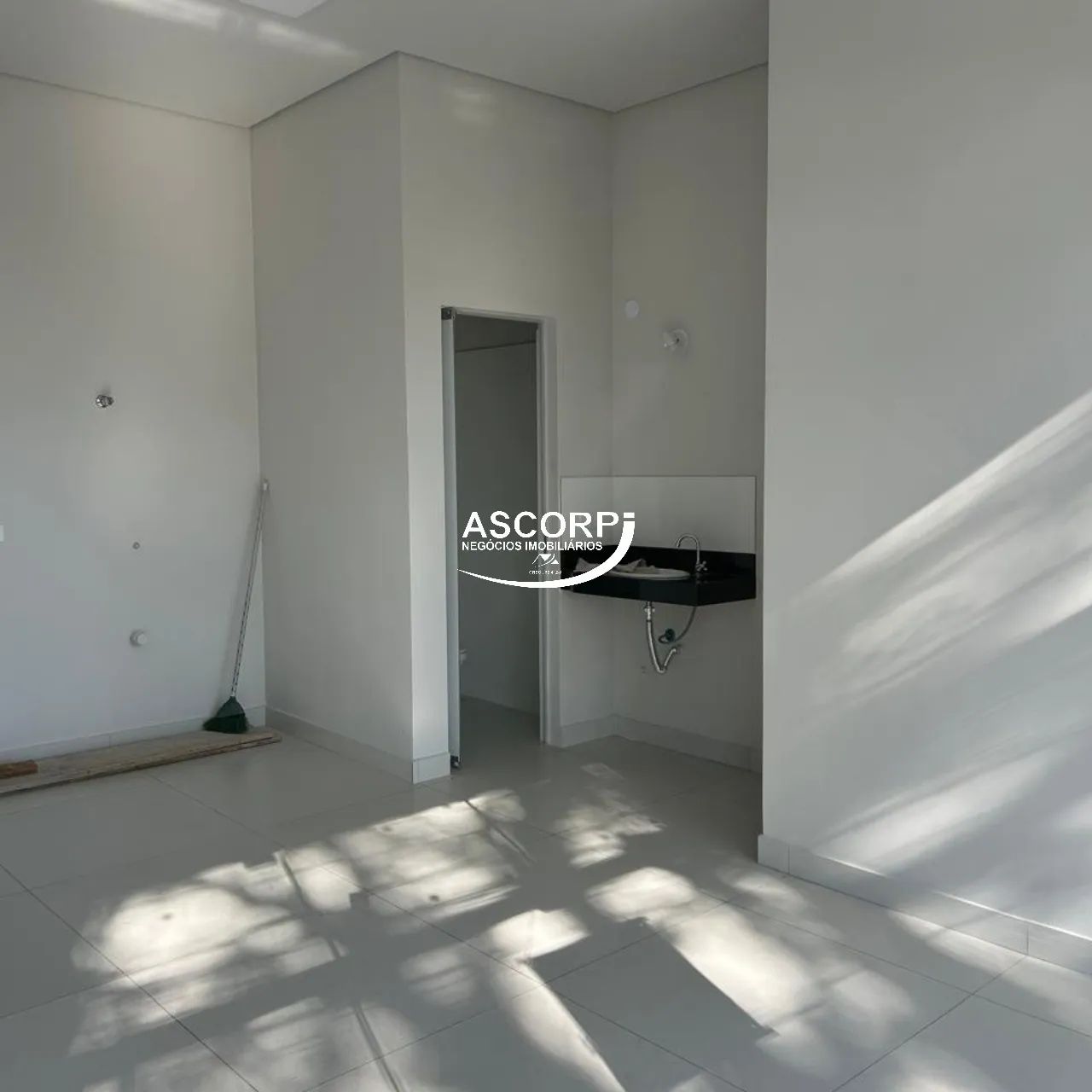 Salão comercial para alugar no bairro Vila Rezende, Piracicaba. - Foto 2