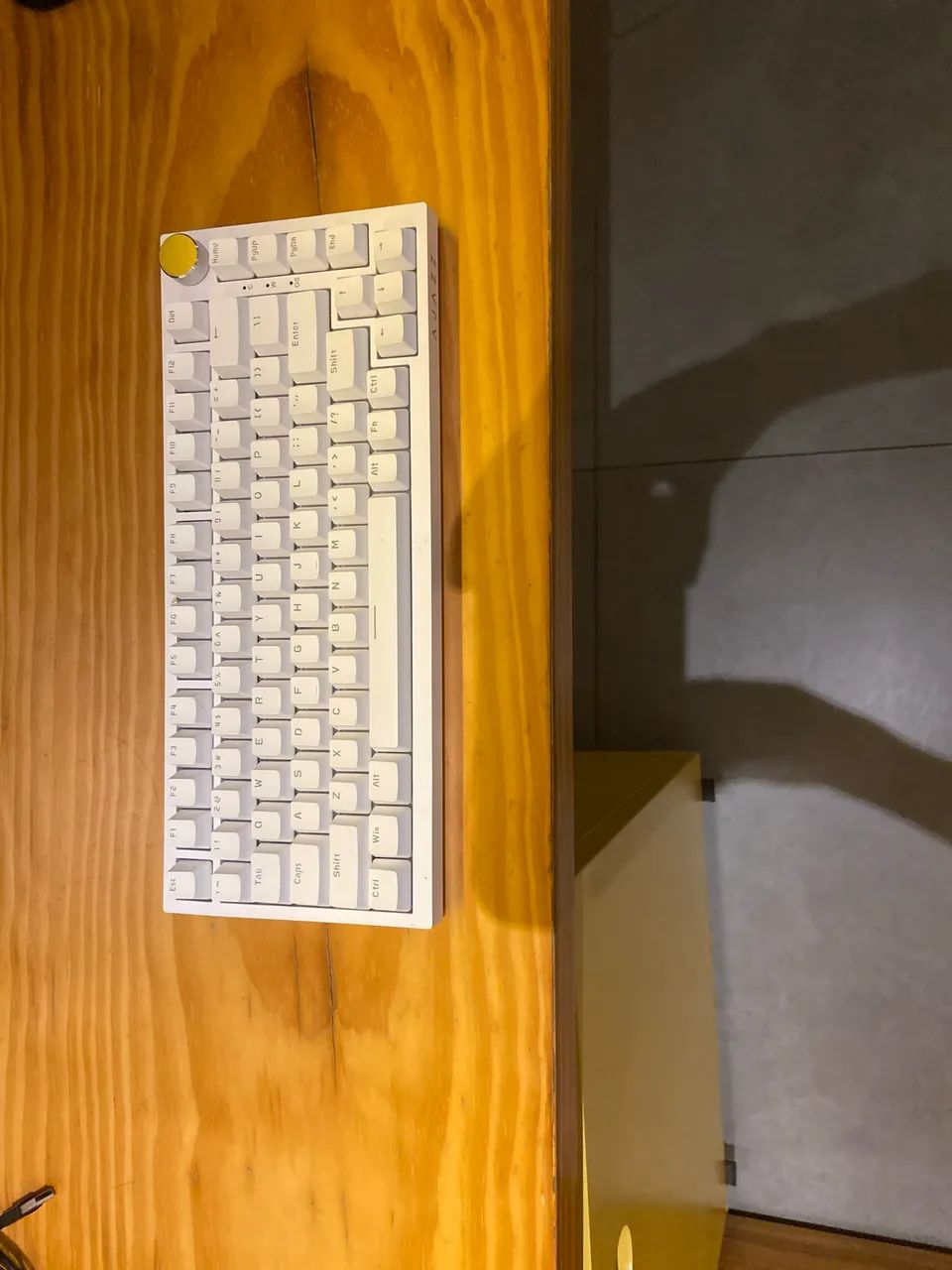 Teclado ajazz AK820 novo
