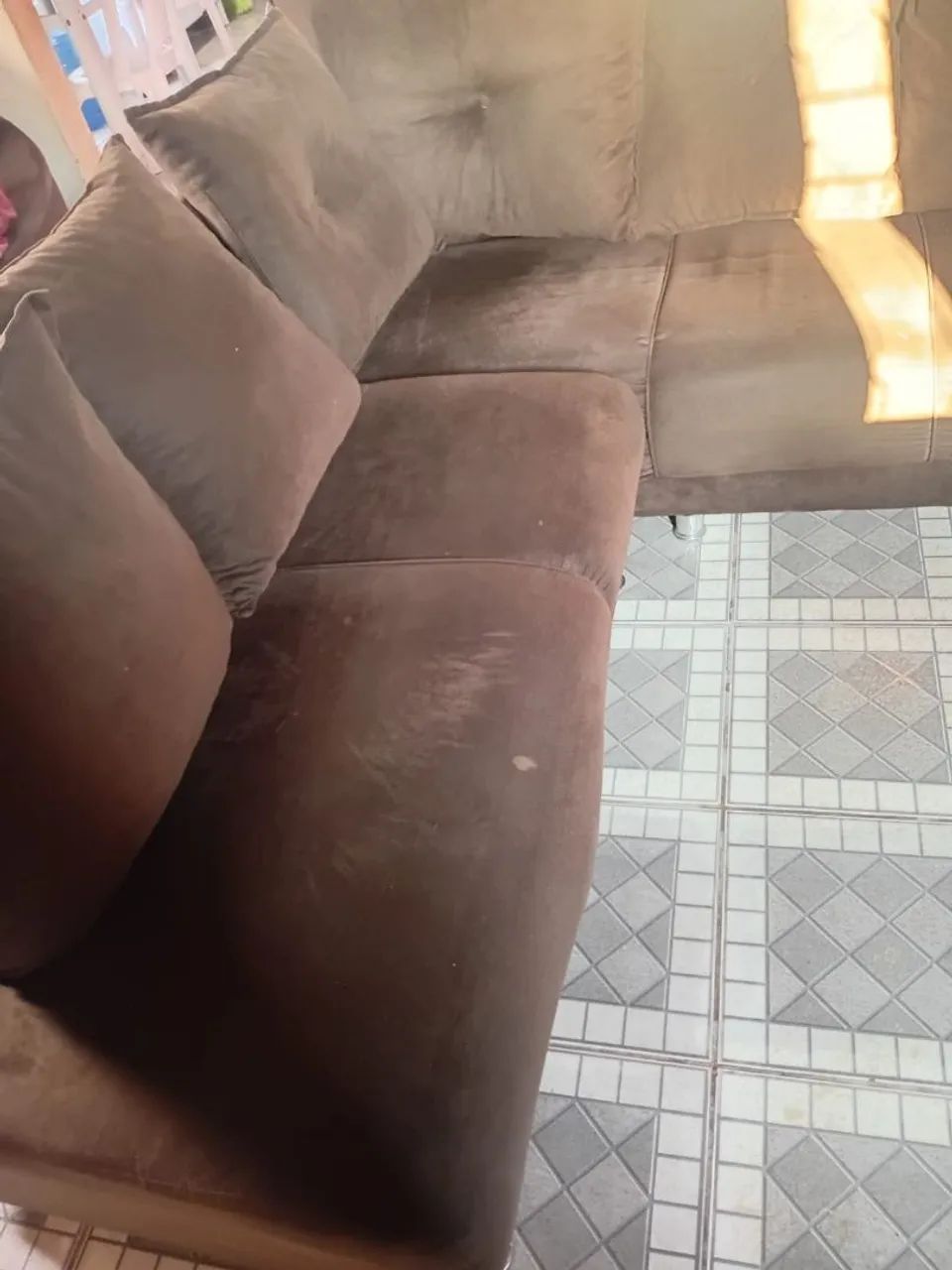 sofa em formato de L usado - Foto 2