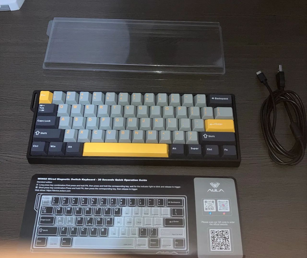 Teclado Magnético 60% RGB