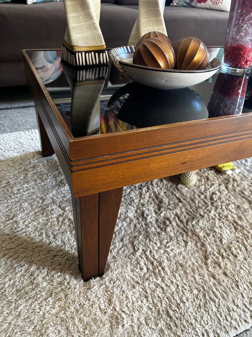 VENDO CONJUNTO DE MESA DE CENTRO E MESA DE CANTO - Foto 2