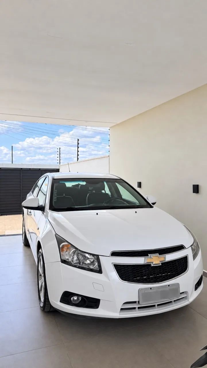 Chevrolet Cruze CRUZE HB Sport LT 1.8 16V FlexP. 5p Aut 2013