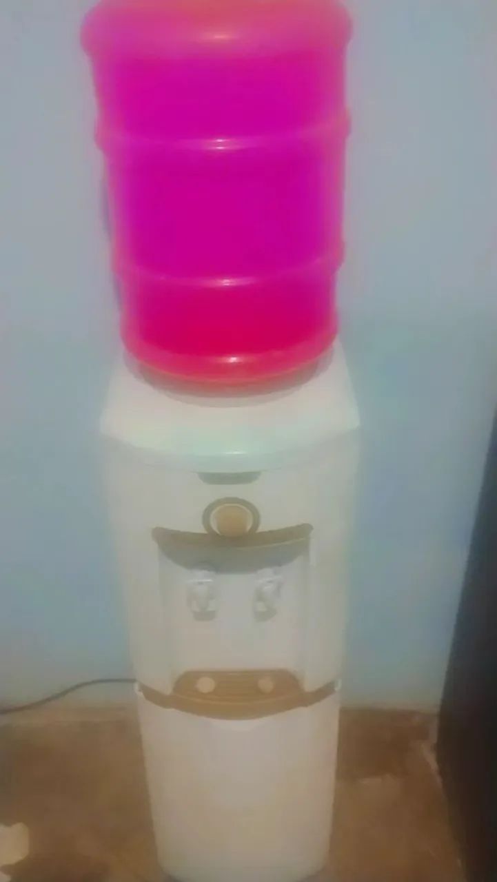 Gela agua em perfeito estado Esmaltec  - Foto 3